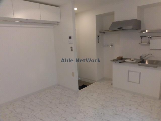 バルコニー　見せれる収納