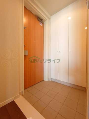 玄関　リライフ下北沢店