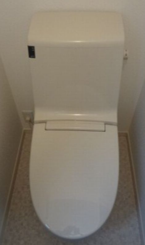 トイレ　トイレもきれいです