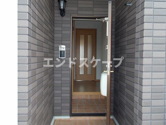 玄関　高崎、前橋のお部屋探しはエンドスケープまで！お客様の理想お聞