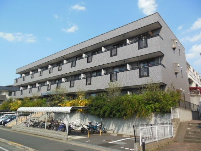 建物外観　★安心のオートロック付マンションです♪★