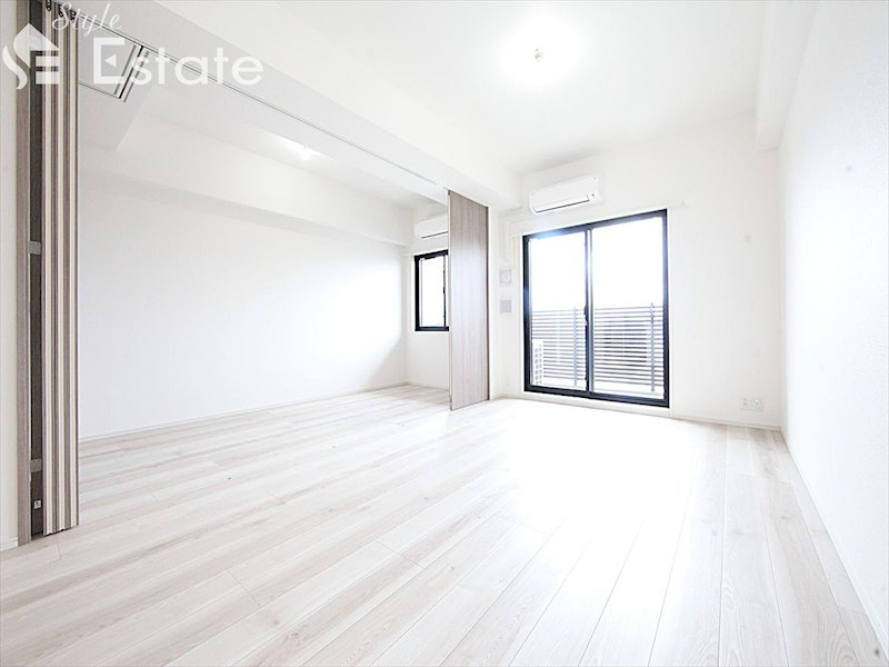 居室・リビング　リビング