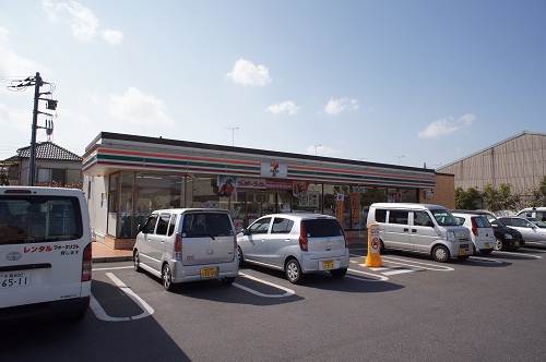 コンビニ　セブン－イレブン松戸古ヶ崎１丁目店（コンビニ）まで213m