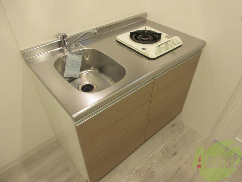 キッチン　スッキリ使いやすいキッチンですね。