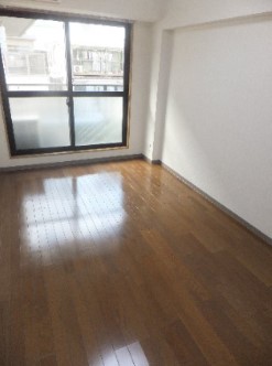 居室・リビング　※同仕様参照