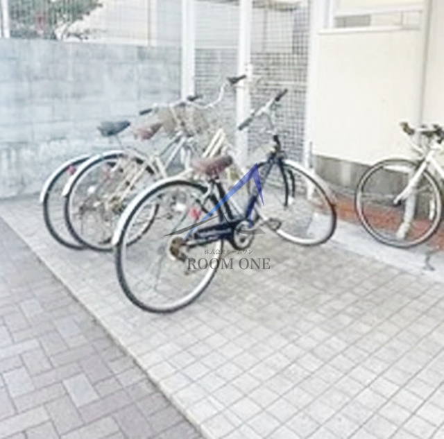 その他共有部分　駐輪場です。
