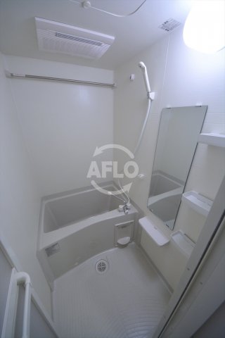 バス・シャワールーム　プレサンス天満橋チエロ　浴室