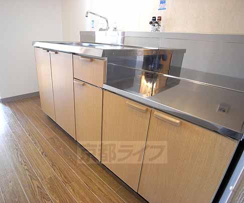 キッチン　２口コンロ設置可能。毎日の自炊も楽しくなります。