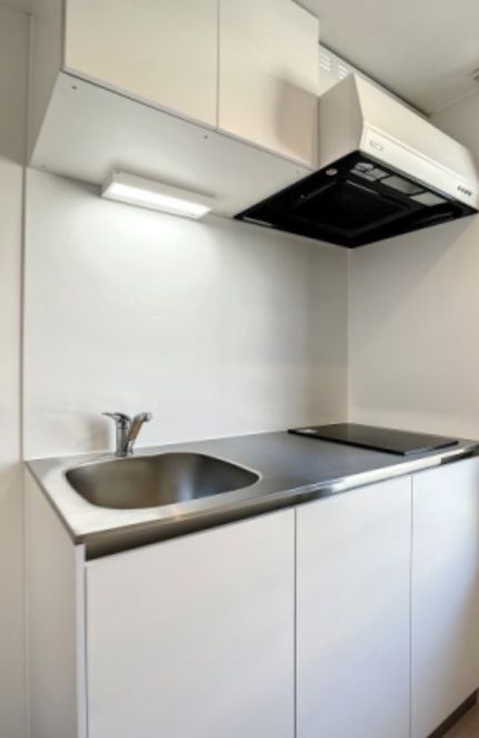 キッチン　コンパクトなキッチンで掃除もラクラク