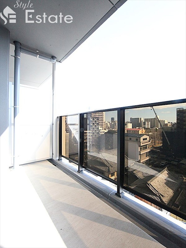 バルコニー　バルコニー