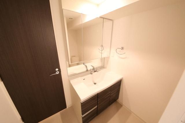 洗面設備　別部屋参考写真