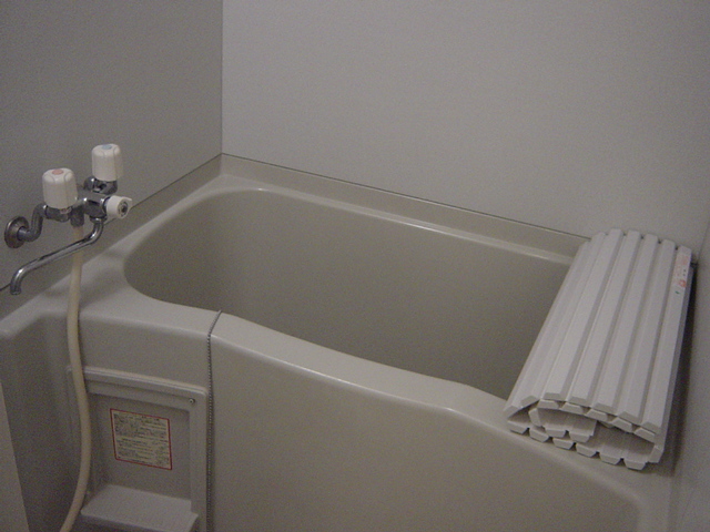 バス・シャワールーム　バス