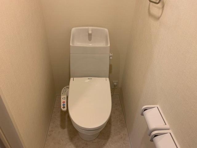 トイレ　イメージ