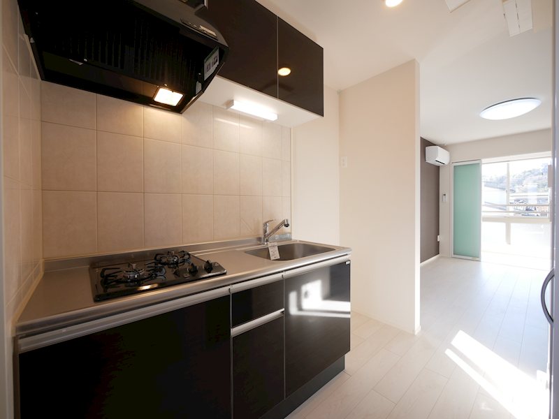 キッチン　システムキッチン（２口ガスコンロ付き）