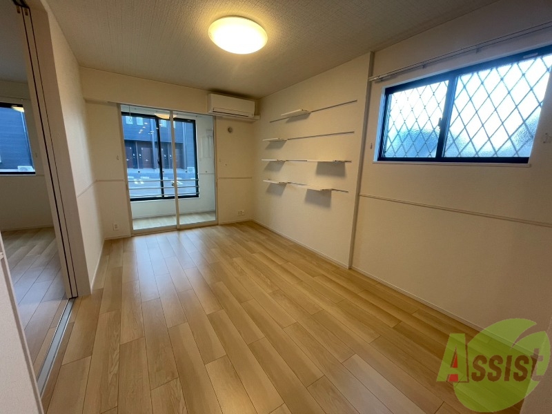 居室・リビング　きれいなＬＤＫが広がっていて居心地が良さそうですね。