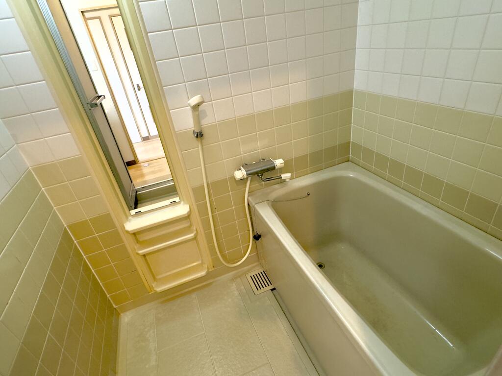 バス・シャワールーム　他のお部屋の参考写真です。