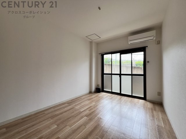 居室・リビング　エアコン付きで初期費用を抑えられます♪