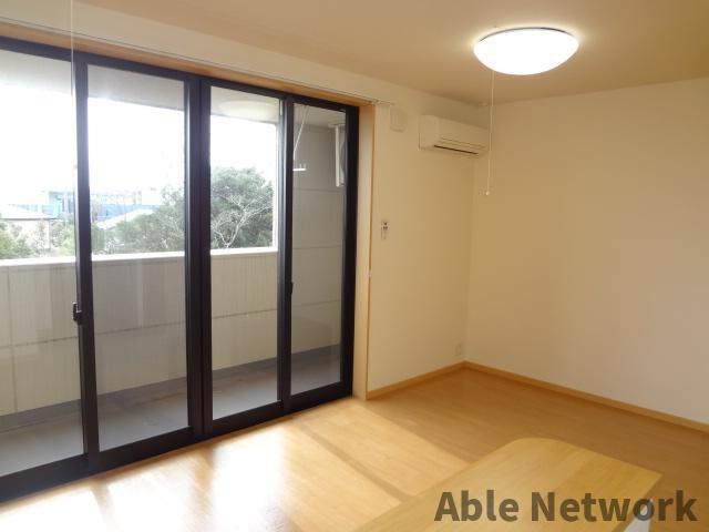 居室・リビング　12.3帖のリビング