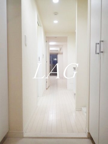 玄関　玄関です。