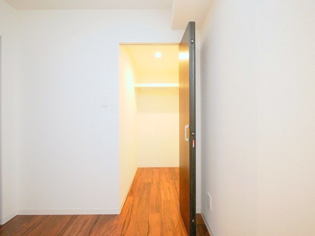 収納　広々ウォークインクローゼット☆