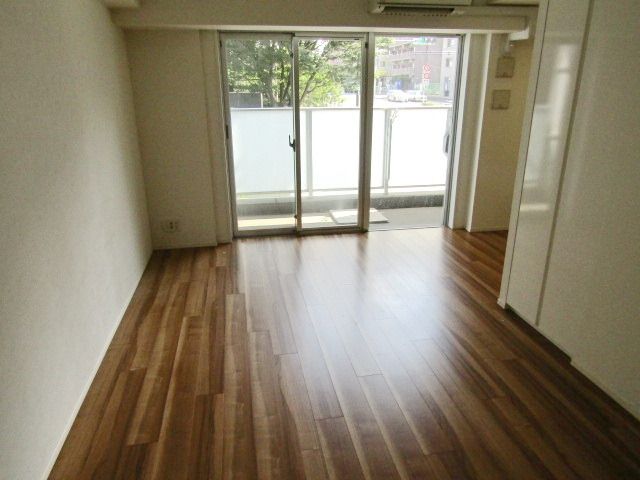 居室・リビング　★ゆったり洋室★