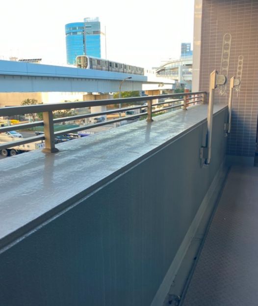 バルコニー　広々としたバルコニーです