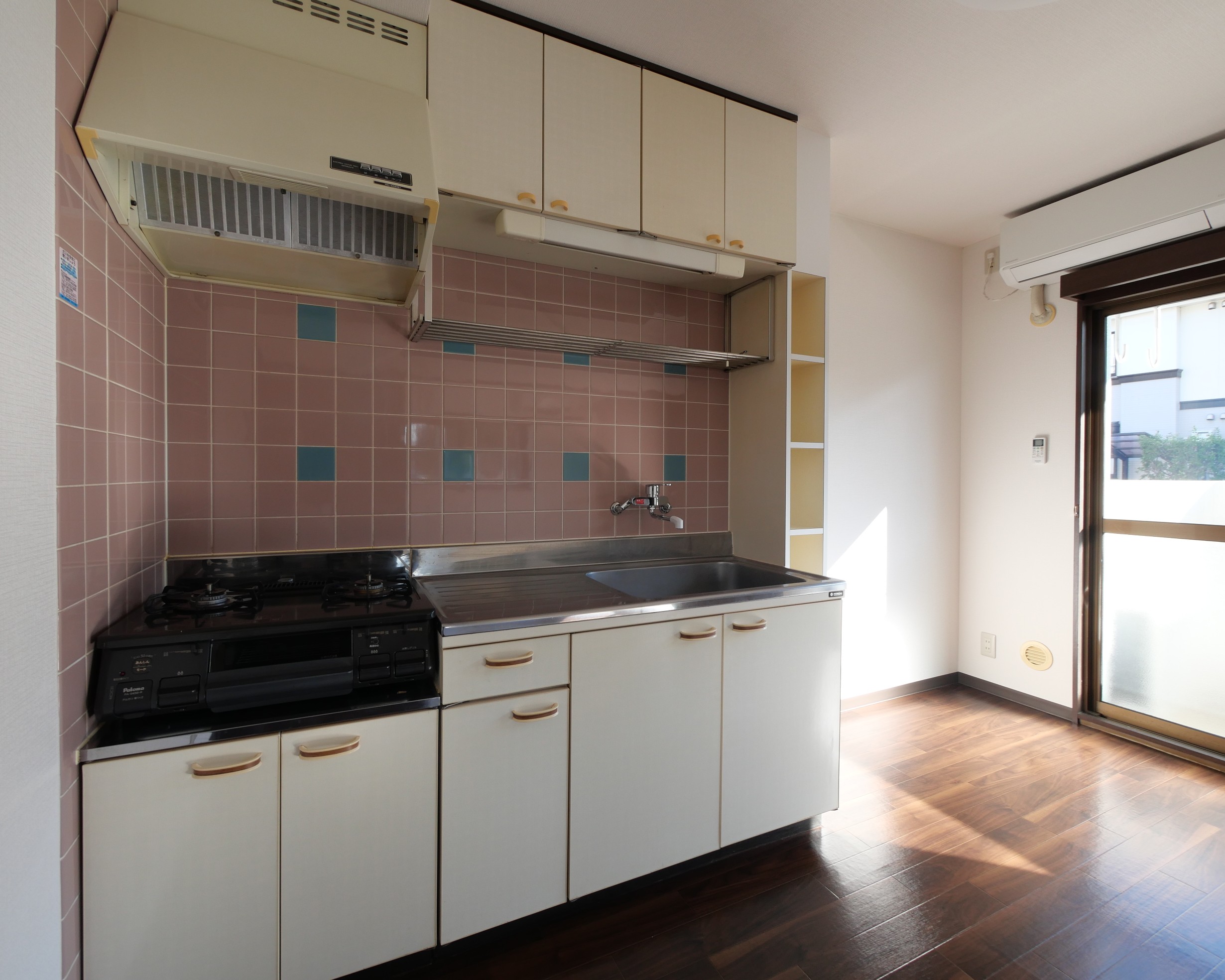 キッチン　使いやすいシングルレバーのキッチンです。