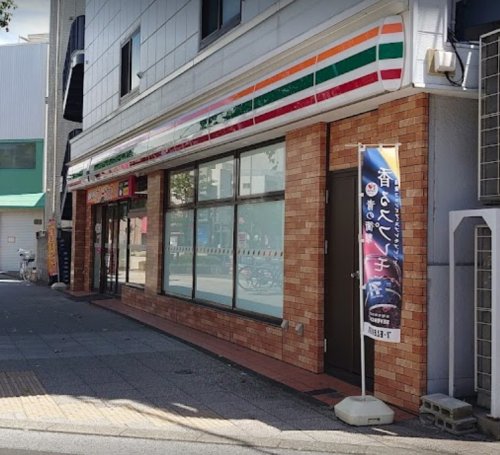 コンビニ　セブンイレブン 横浜本牧三渓園店（コンビニ）まで429m