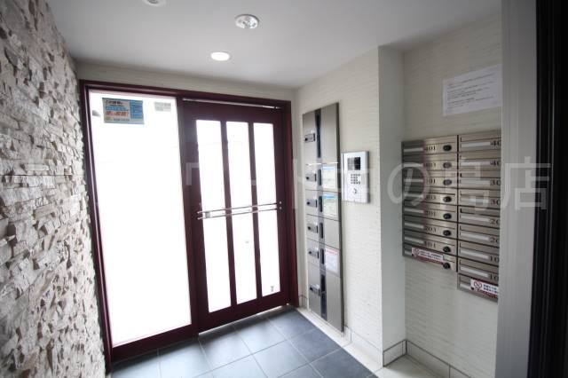 エントランス　詳細は、ウィンドワード中の島店までご相談下さい。