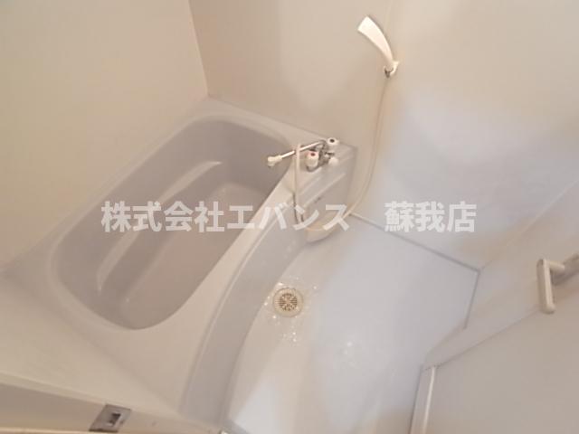 バス・シャワールーム　日々の疲れを癒すお風呂付です