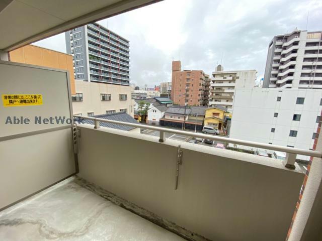 バルコニー　同型タイプ　現況優先