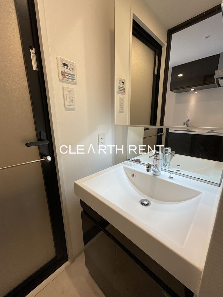 洗面設備　☆朝の身支度がはかどる独立洗面台☆