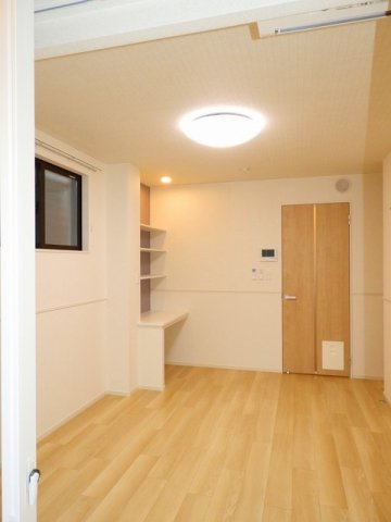 その他部屋・スペース　明るい色調の室内です