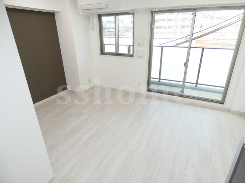 居室・リビング　きれいなお部屋です☆