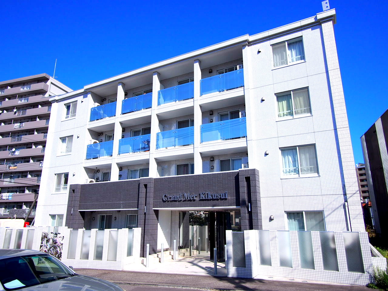 建物外観　Ｗｉ－Ｆｉ対応のインターネット無料導入のマンションです♪