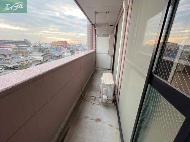 バルコニー　ベランダ