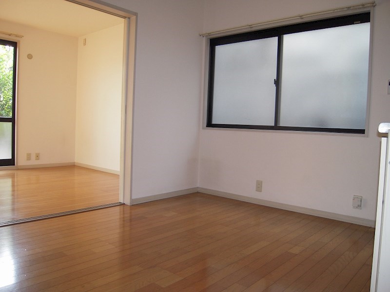 居室・リビング　ダイニング　※別号室参考写真