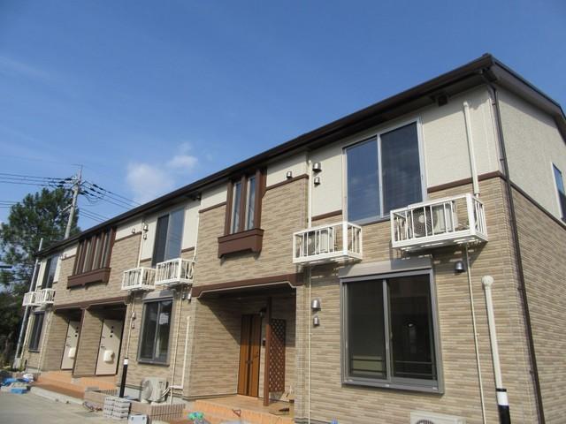 建物外観　エアコン２台付きで浴室１坪以上あります◎