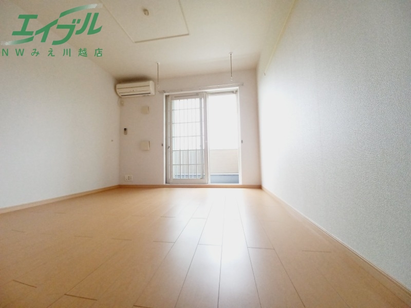 居室・リビング　別部屋同型タイプ