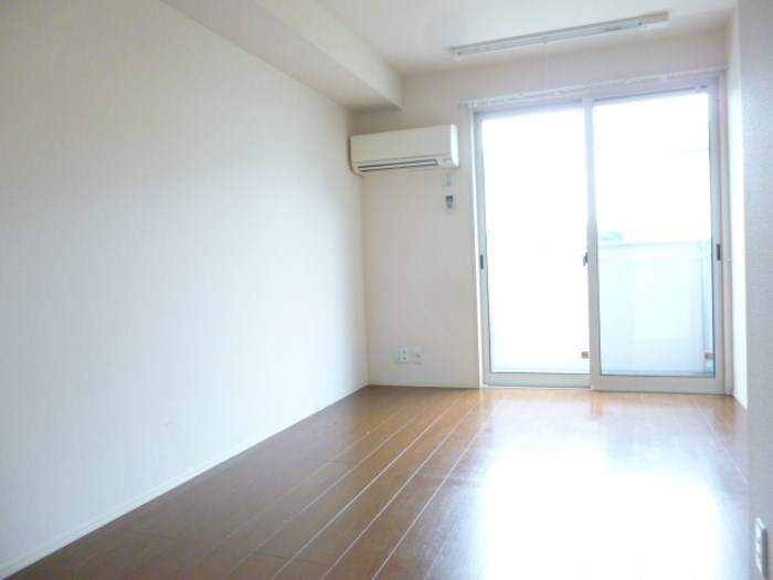 居室・リビング　101洋室