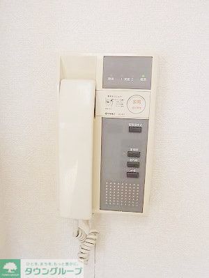 セキュリティ　★インターホン完備★