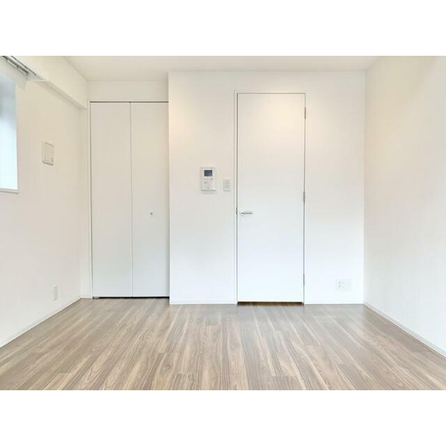 居室・リビング　こちらのリビングで趣味の時間をお楽しみください♪