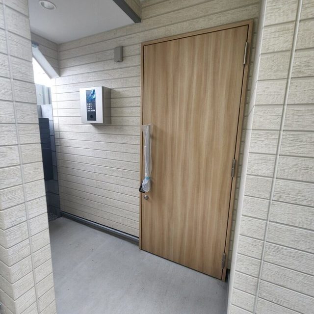 エントランス　エントランス