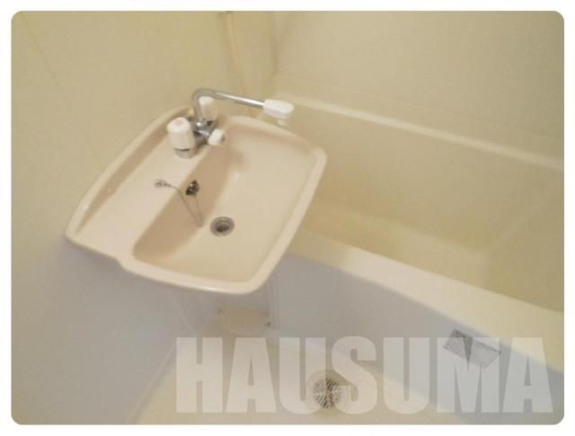 バス・シャワールーム　※他号室同タイプ写真使用