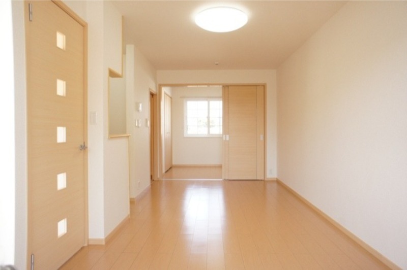 居室・リビング　図面と現状に相違がある場合には現状を優先