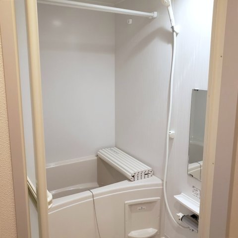 バス・シャワールーム　日々の疲れを癒すお風呂です♪