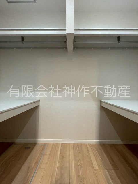 収納　ウォークインクローゼット