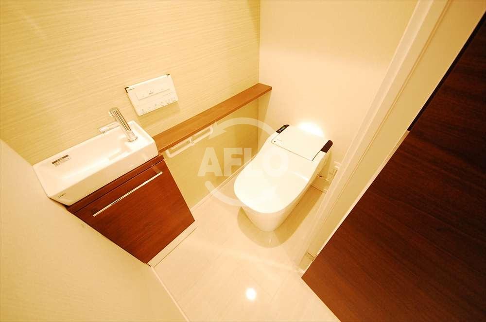 トイレ　ガリレイ新町　トイレ