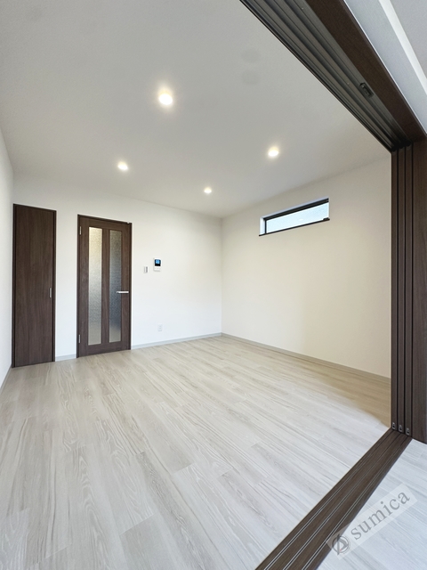 居室・リビング　角部屋となっております♪♪