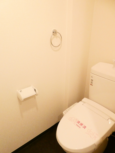 トイレ　洗浄便座